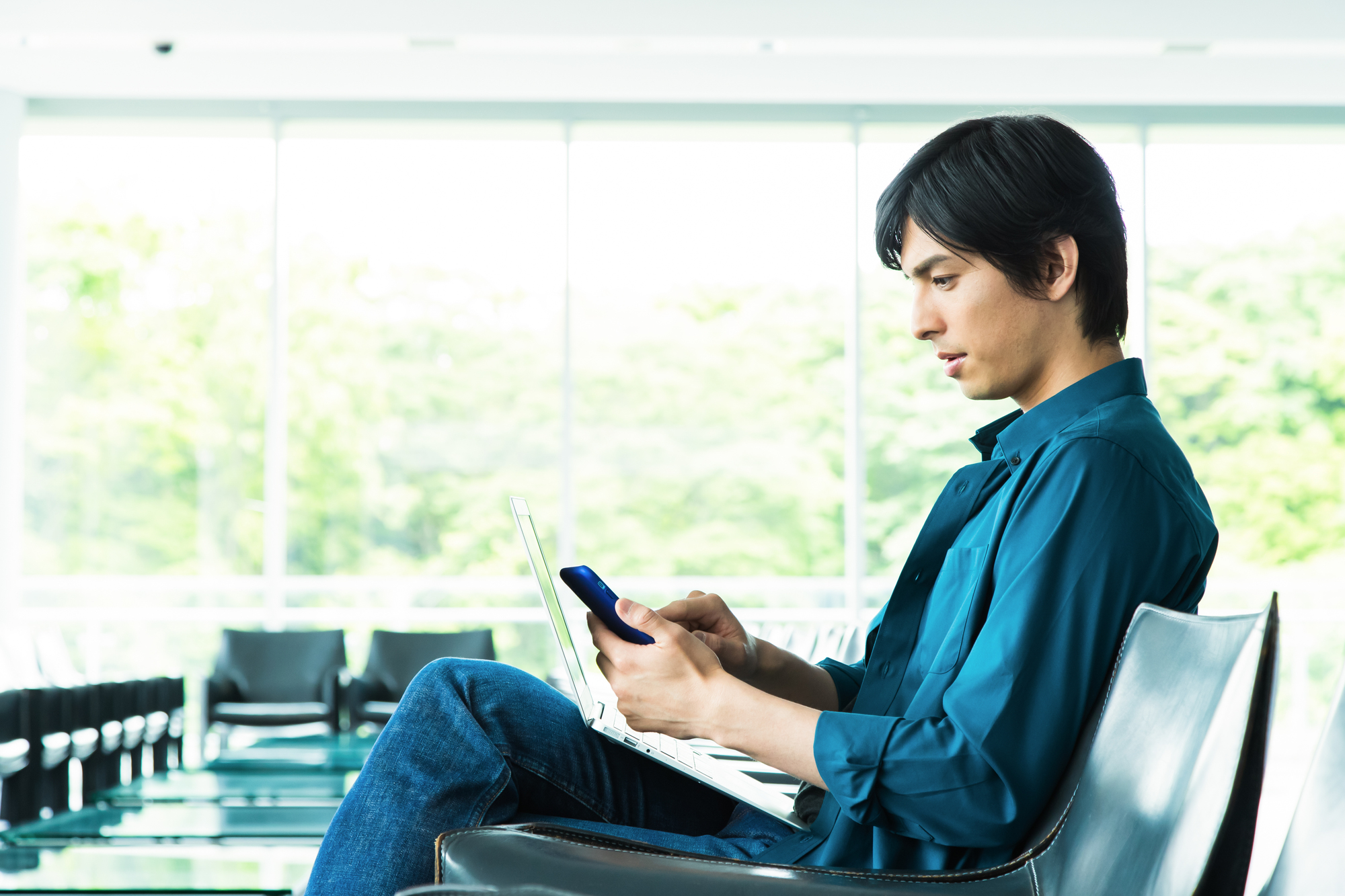 求人サイトの画像をAIで簡単作成!